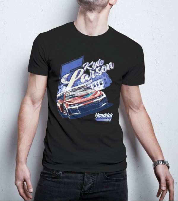 Kyle Larson Hendrick Motorsports Valvoline Racing Car T-Shirt