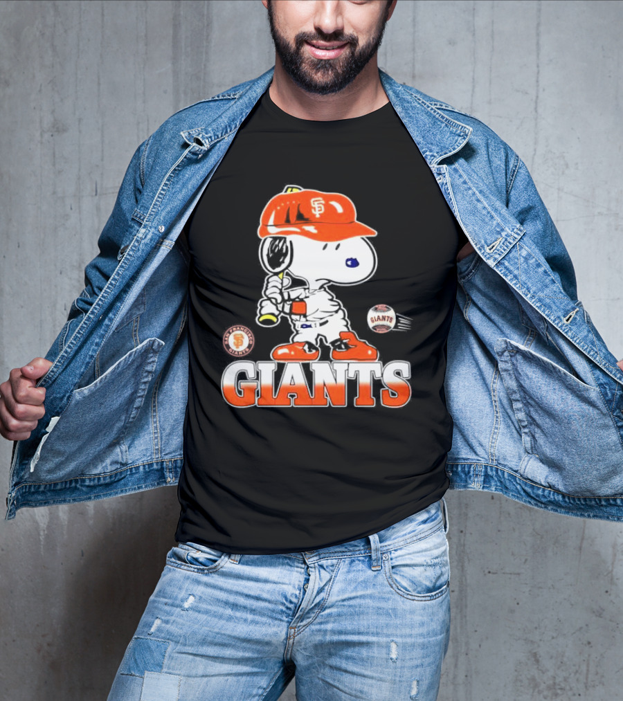 Snoopy SF Giants Baseball Fan Art Peanuts Sports Graphic T-Shirt