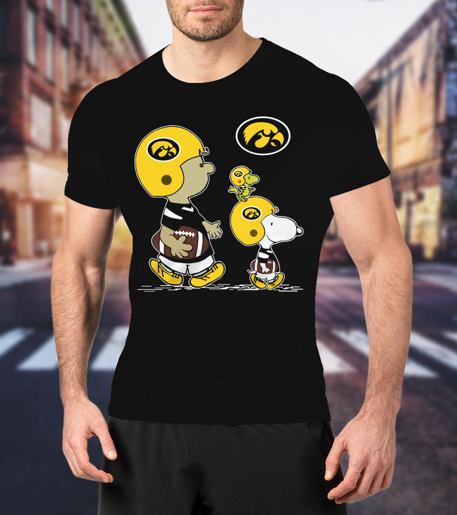 Iowa Hawkeyes Snoopy Football Peanuts Characters With Helmets T-Shirt
