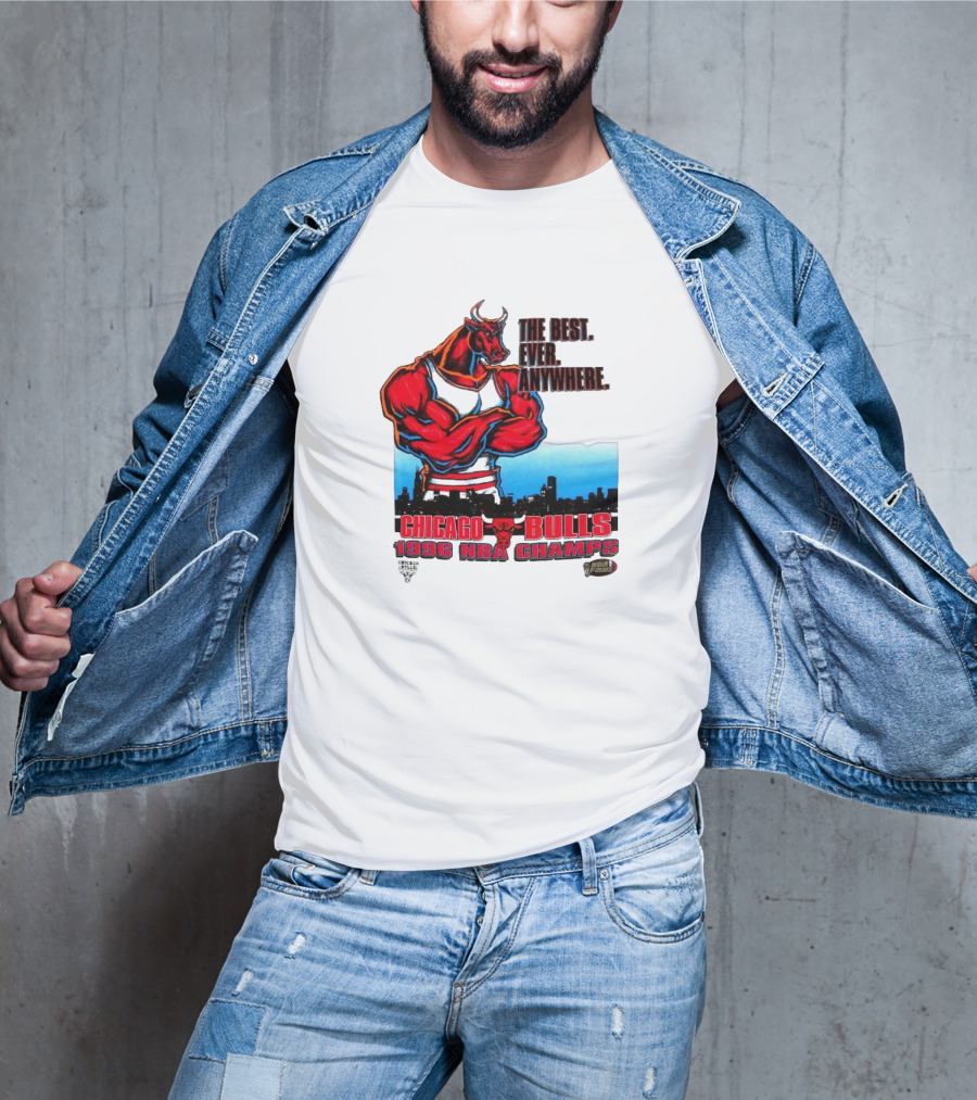 Chicago Bulls 1996 NBA Champs The Best Ever Anywhere Bulls United Center Skyline T-Shirt