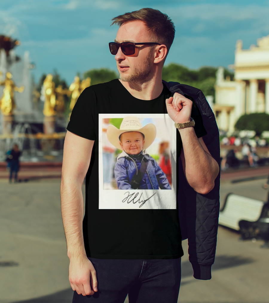 Hasbulla Magomedov Cowboy Polaroid Signature Image T-Shirt
