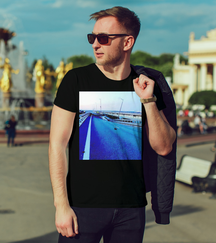 Crimean Kerch Bridge Partial Collapse Scene T-Shirt