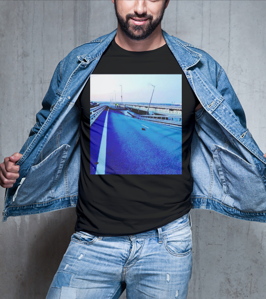 Crimean Kerch Bridge Partial Collapse Scene T-Shirt