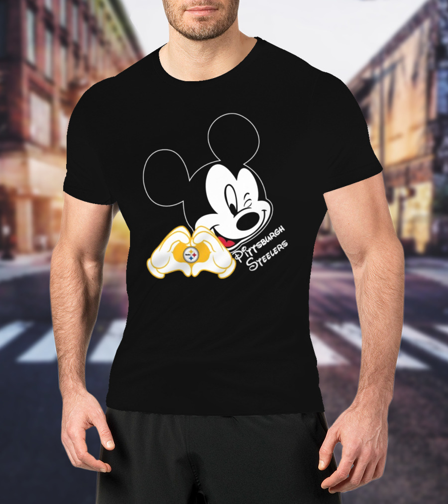 Mickey Mouse Heart Hands Pittsburgh Steelers T-Shirt