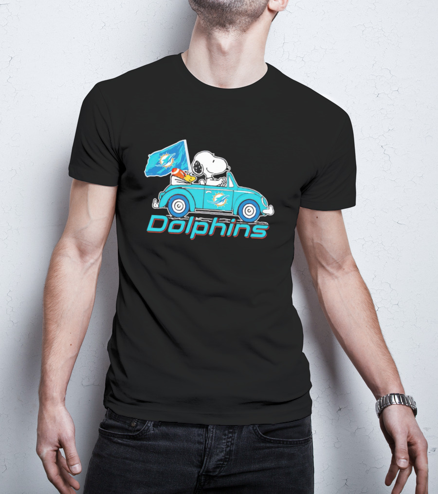 Snoopy And Woodstock Driving Car Miami Dolphins Flag T-Shirt