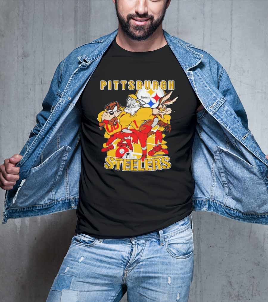 Pittsburgh Steelers Looney Tunes Bugs Taz Daffy Football Team T-Shirt