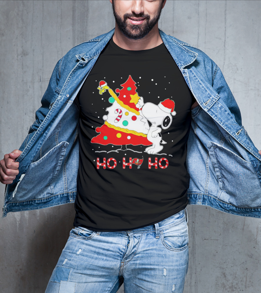 Snoopy And Woodstock Ho Ho Ho Christmas Tampa Bay Buccaneers T-Shirt