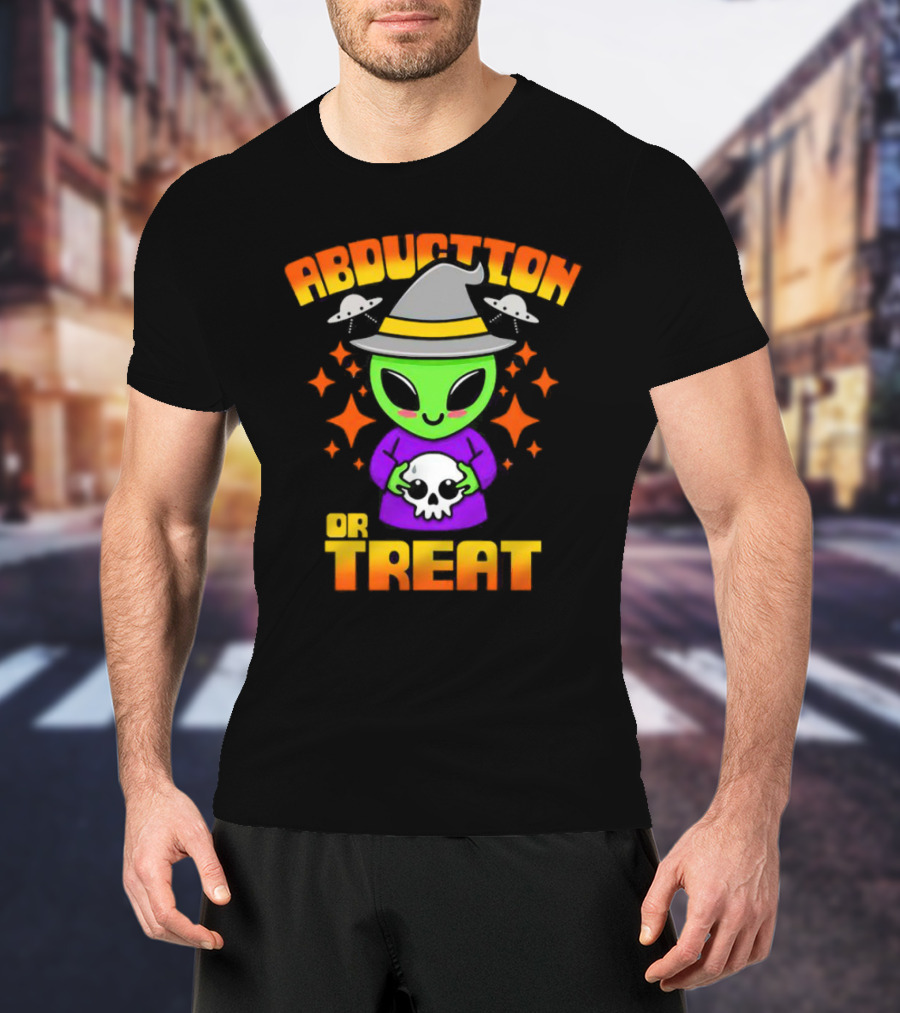 Abduction Or Treat Alien Halloween Witch Hat UFOs T-Shirt