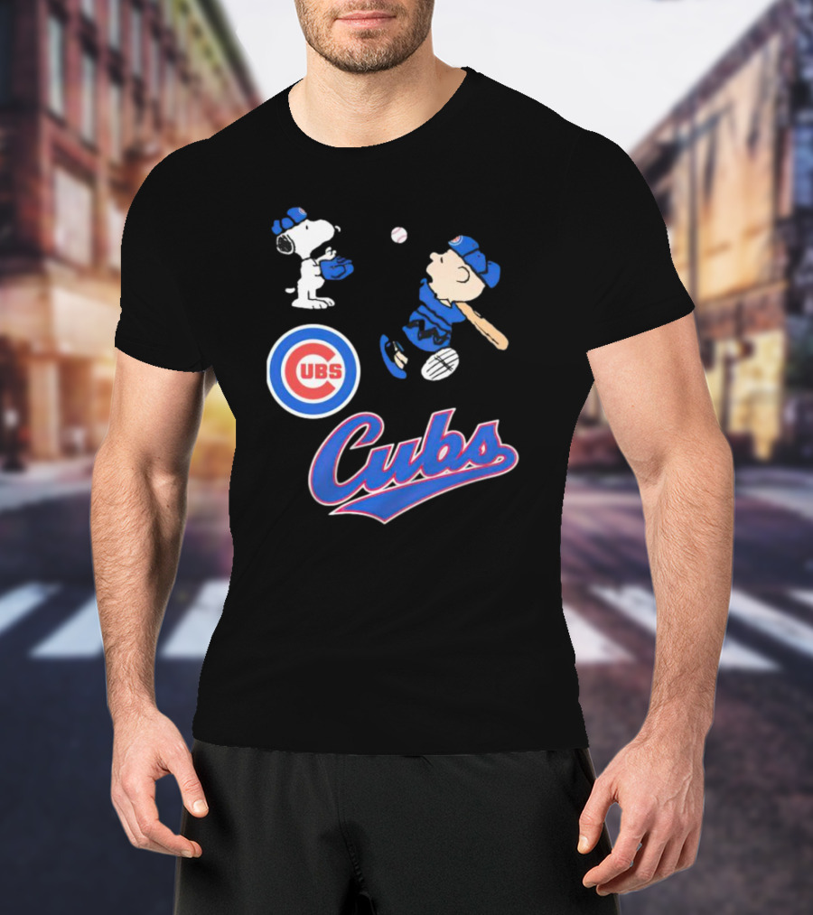 Snoopy And Charlie Brown In Chicago Cubs Baseball Uniforms T-Shirt