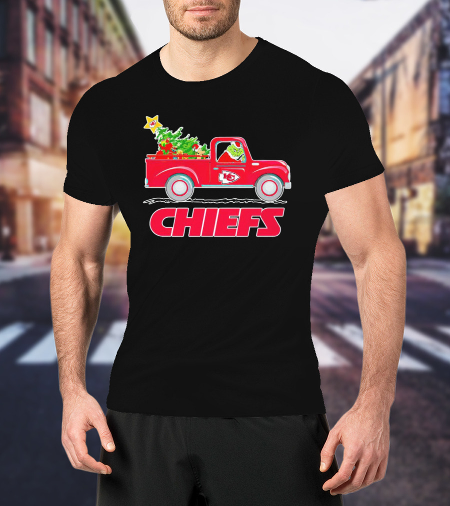 Grinch Driving Kansas City Chiefs Red Truck With Christmas Tree T-Shirt