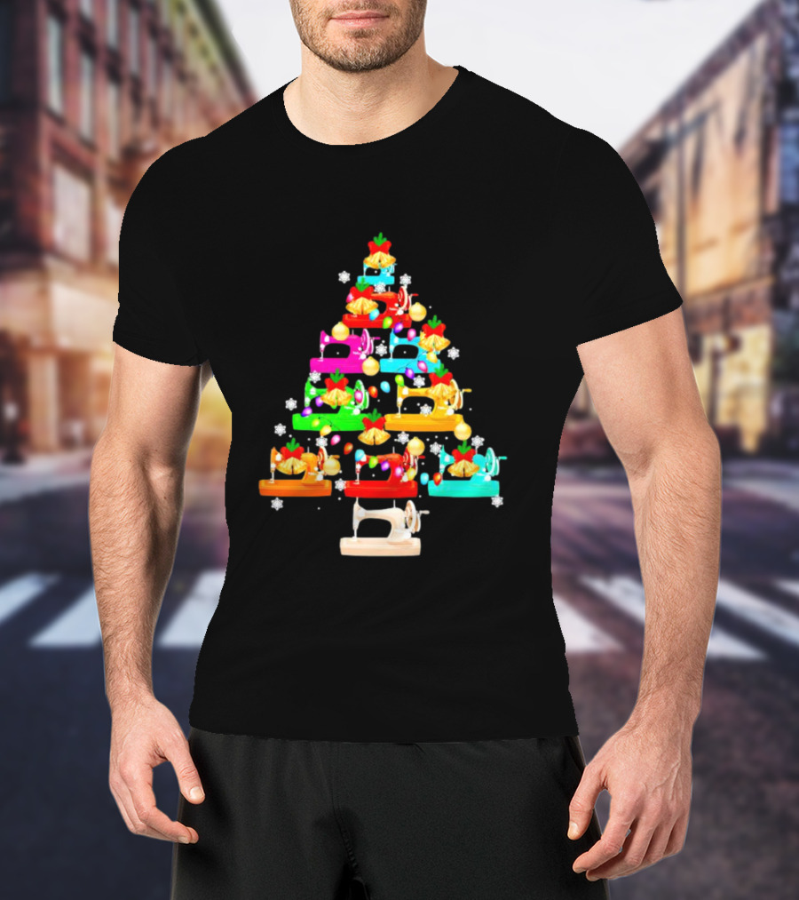Quilt Sewing Lover Christmas Tree Sewing Machine Festive T-Shirt