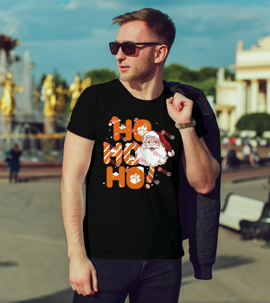 Clemson Tigers Santa Claus Ho Ho Ho Christmas Paw Print Snowflakes T-Shirt