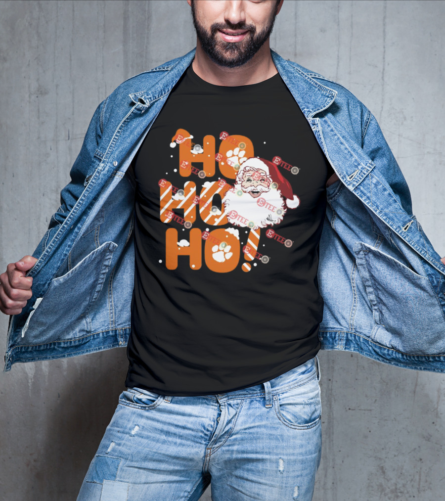 Clemson Tigers Santa Claus Ho Ho Ho Christmas Paw Print Snowflakes T-Shirt