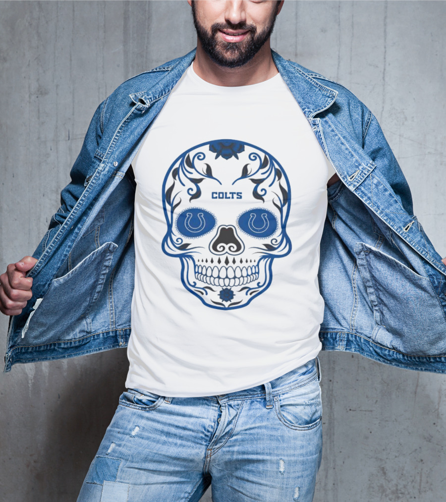Colts Blue Decorative Skull With Horseshoe Motif T-Shirt