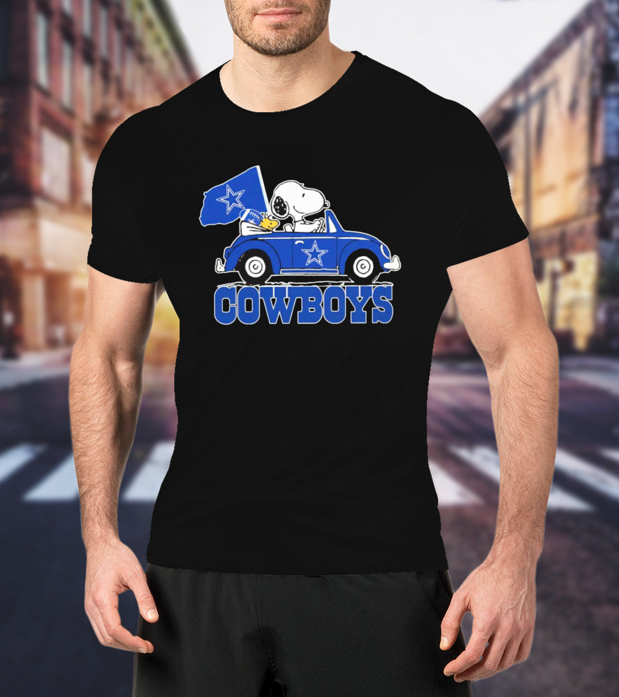 Snoopy And Woodstock Driving Car Cowboys Flag T-Shirt