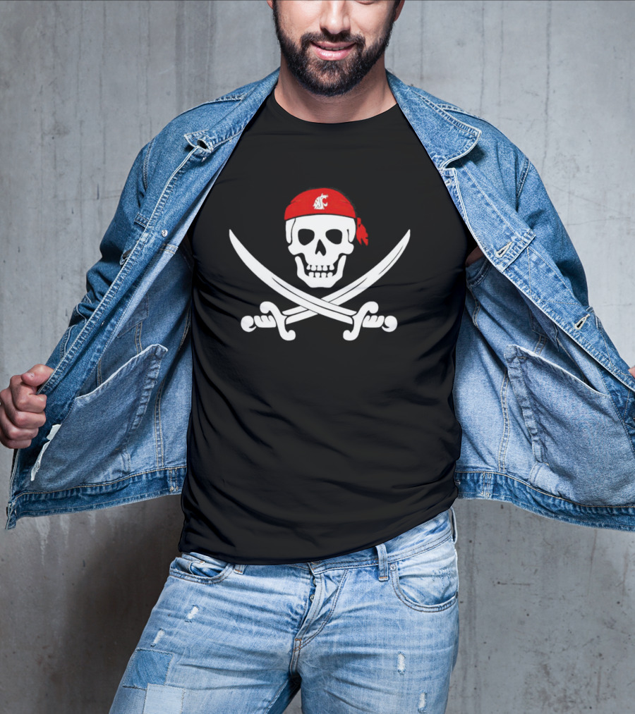 Washington State Cougars Skull And Crossed Swords Bandana T-Shirt