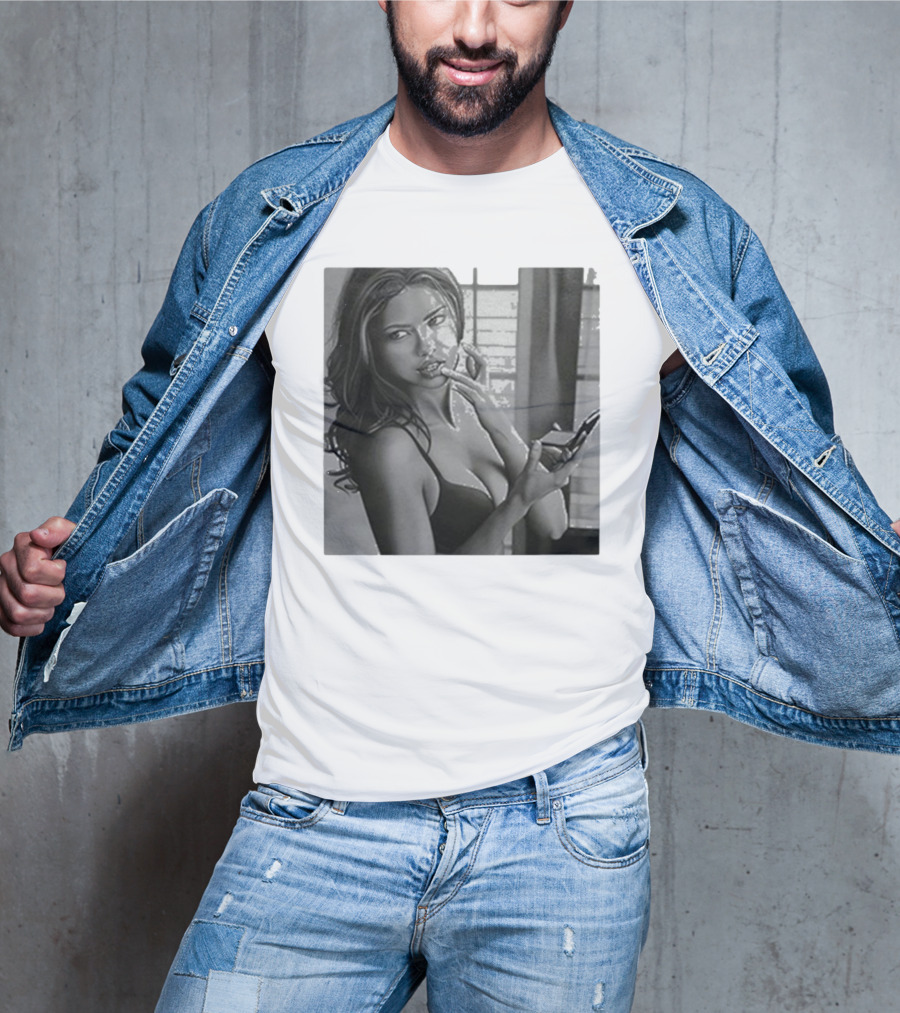 Adriana Lima Fall Black And White Glamour T-Shirt