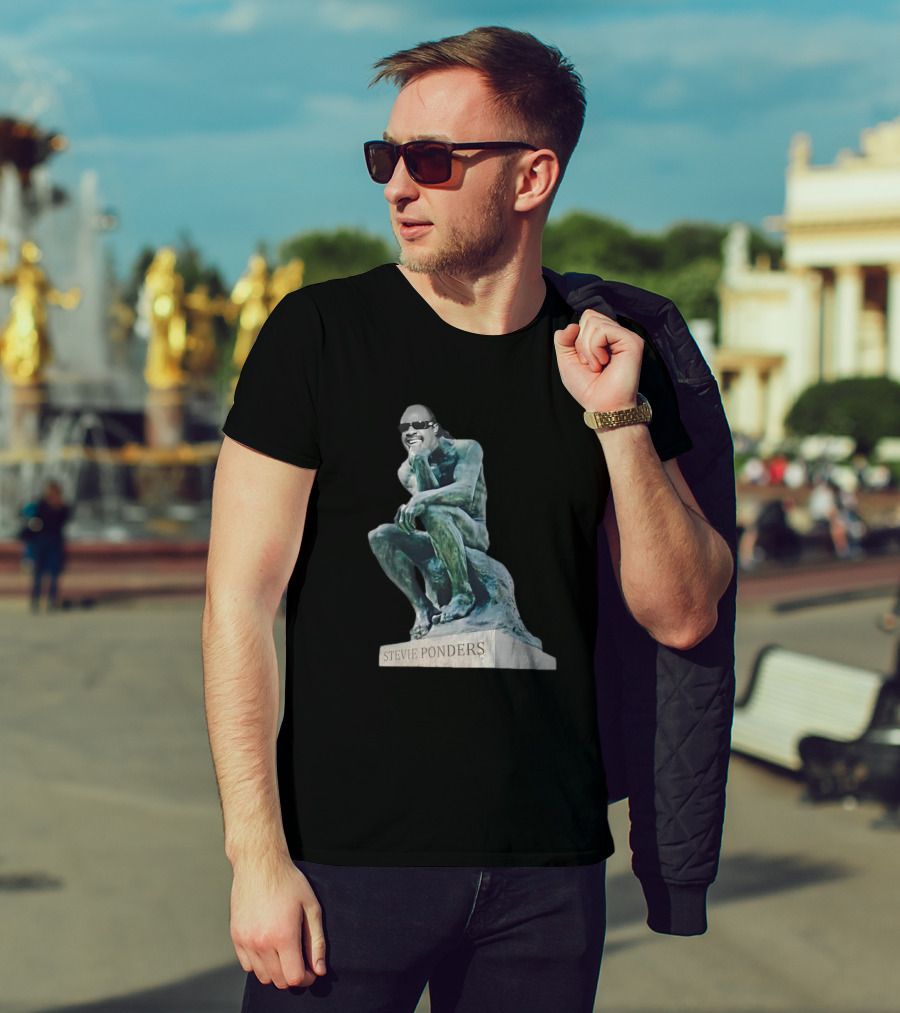 Stevie Ponders Roman Statue Stevie Wonder Pun T-Shirt