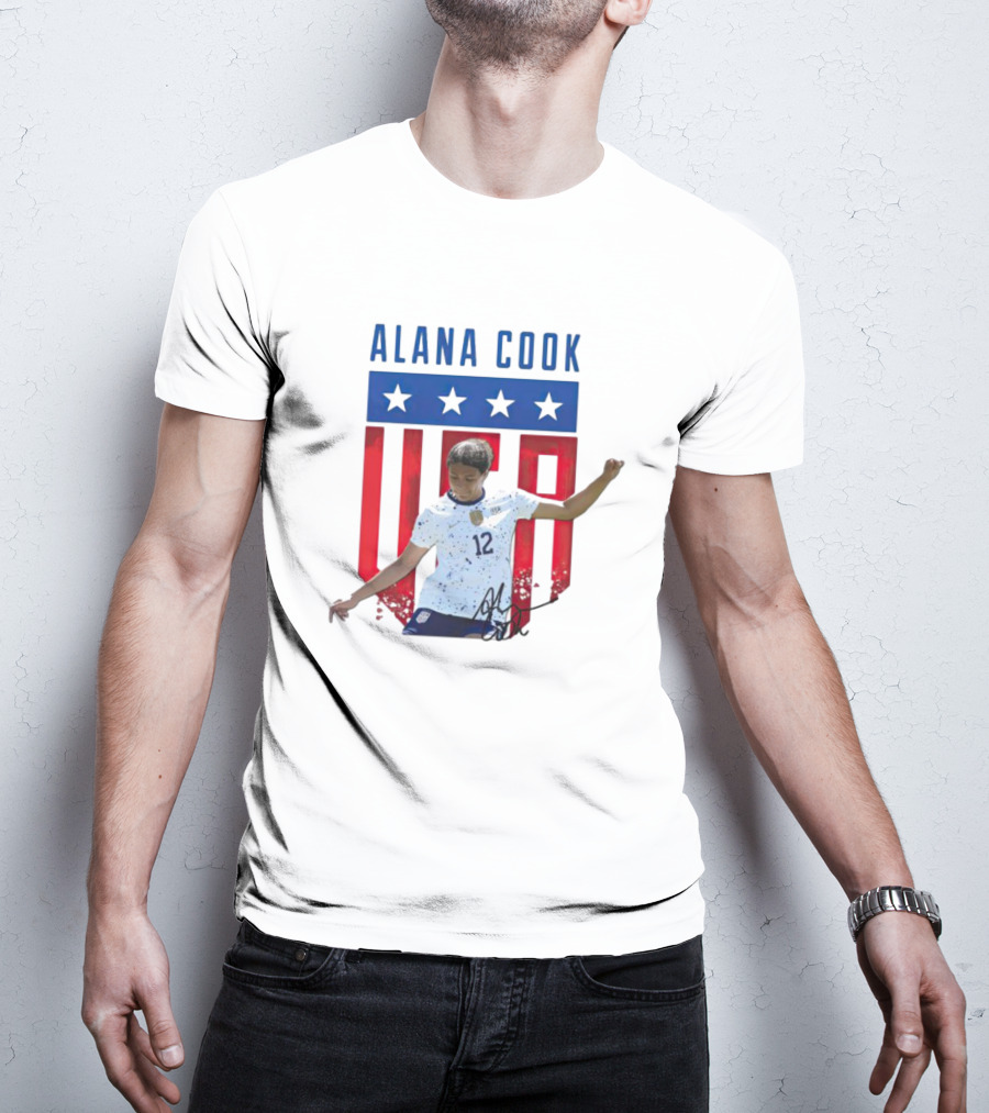 Alana Cook US Soccer Star #12 USA Shield And Signature T-Shirt