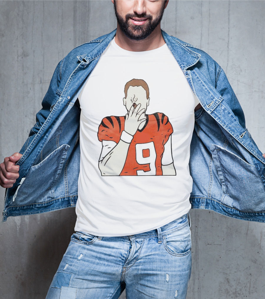 Joe Burrow Smokes Cigar Cincinnati Bengals Number 9 Jersey T-Shirt