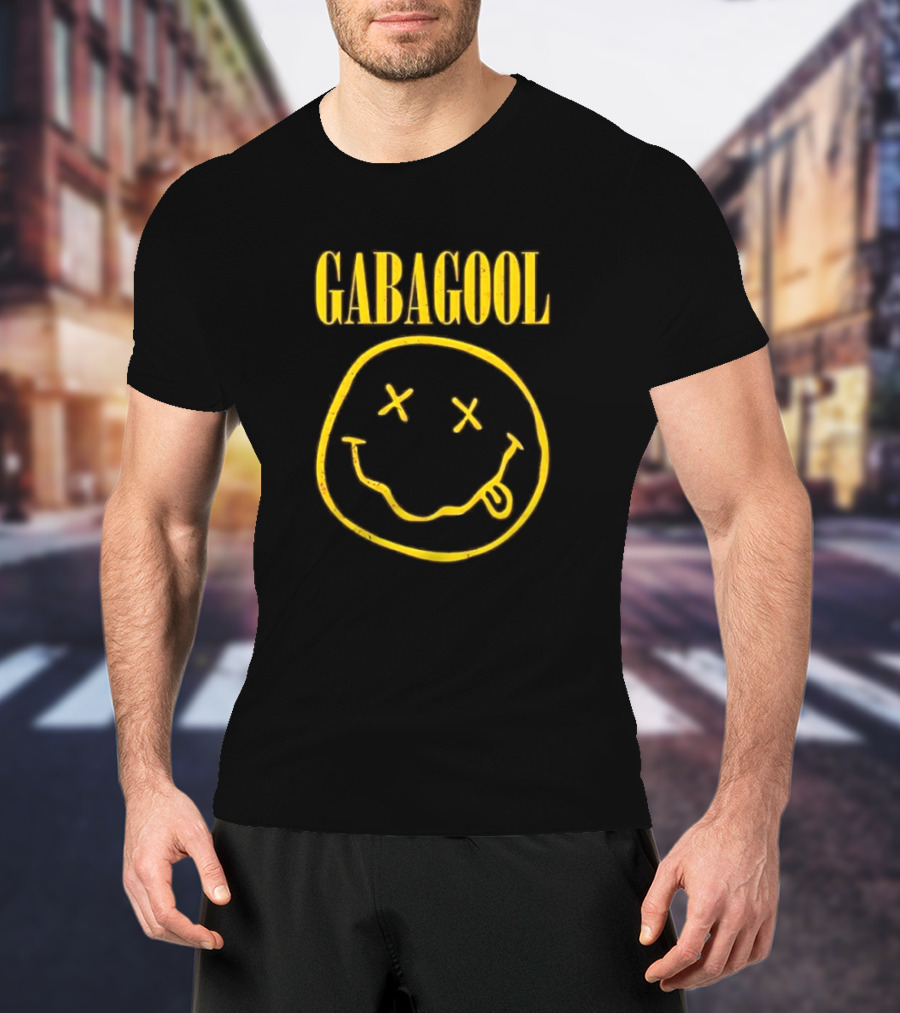 GABAGOOL Smiley Face With Tongue Out And X Eyes T-Shirt