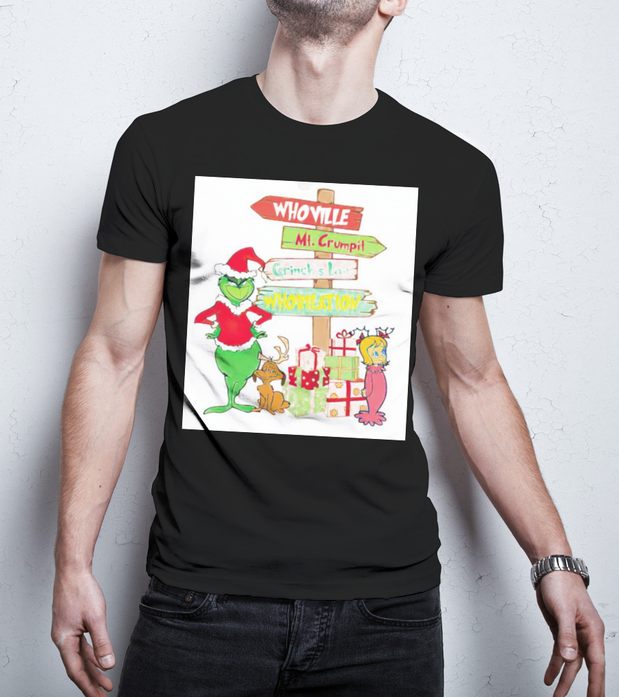 Whoville Mt. Crumpit Grinch’s Lair Whobilation Christmas Scene With Grinch And Max T-Shirt