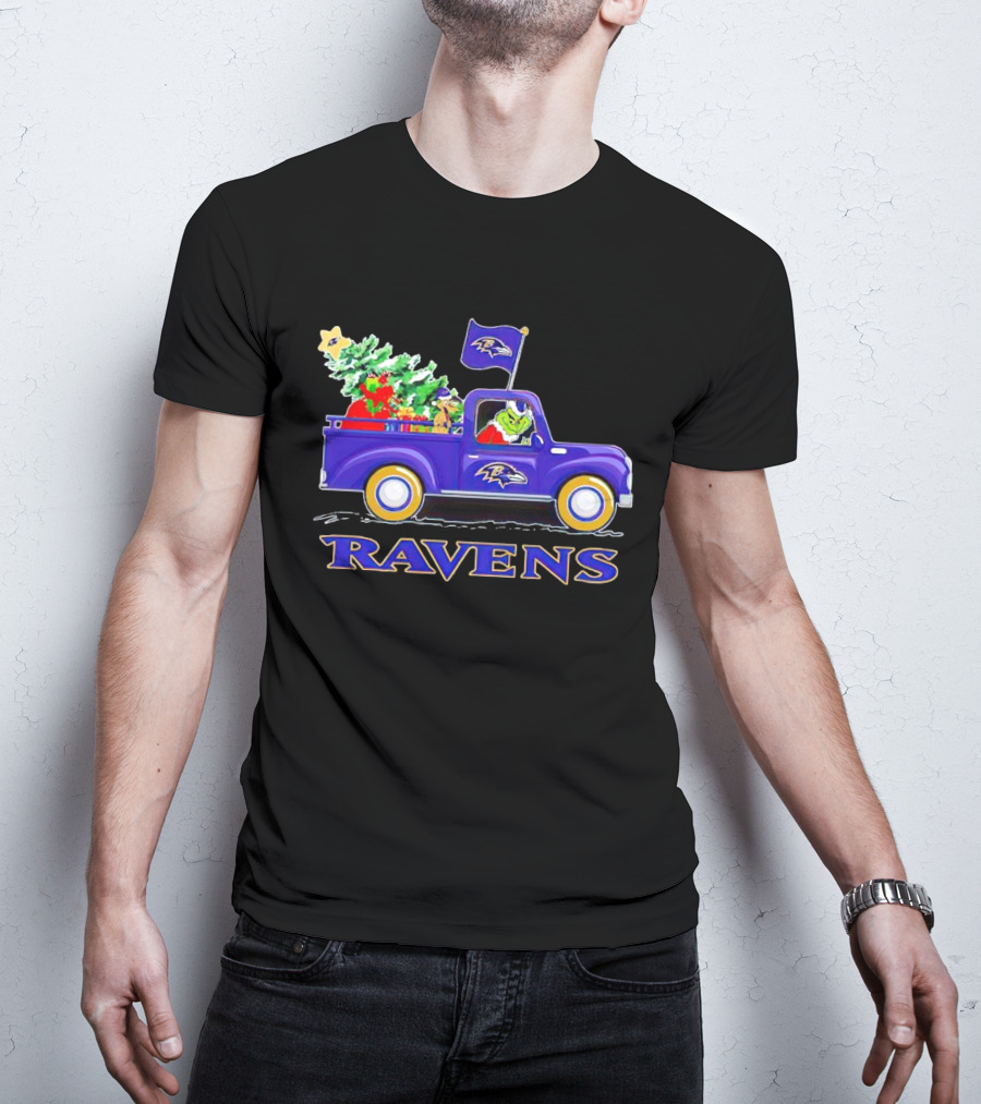 Grinch Driving Baltimore Ravens Christmas Truck T-Shirt