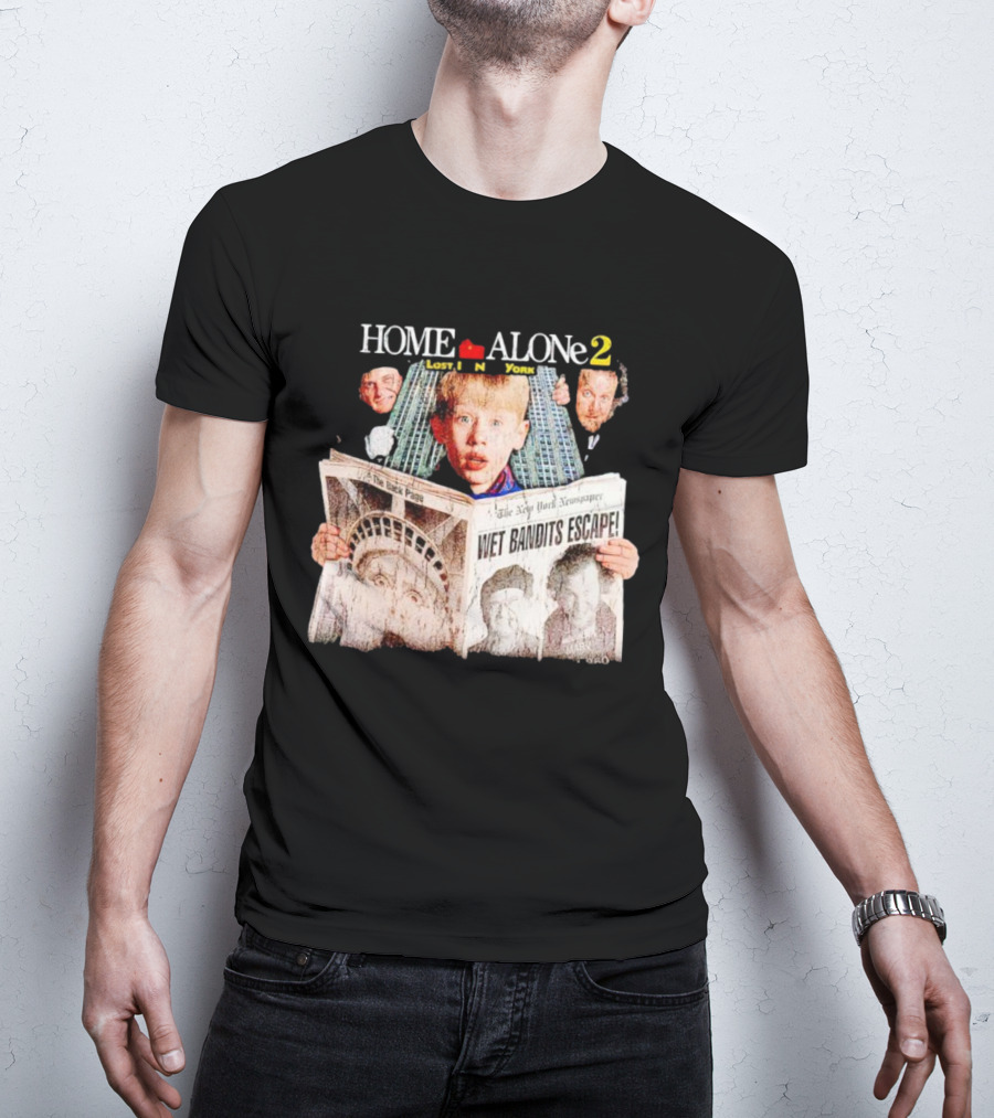 HOME ALONE 2 LOST IN NEW YORK WET BANDITS ESCAPE NEW YORK NEWSPAPER T-Shirt