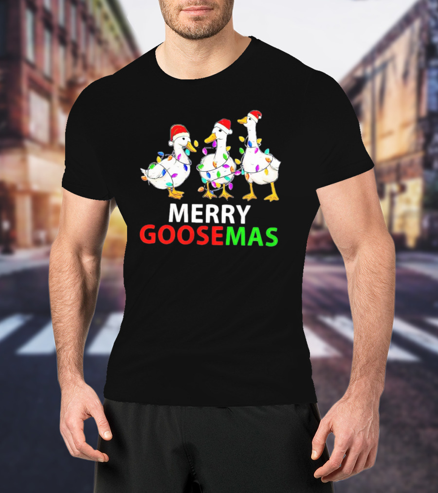 Merry Goosemas Santa Hat Geese Wrapped In Christmas Lights T-Shirt