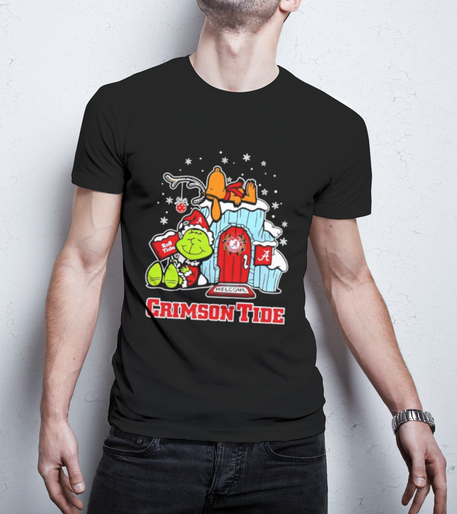 Alabama Crimson Tide Grinch And Snoopy Welcome Merry Xmas T-Shirt