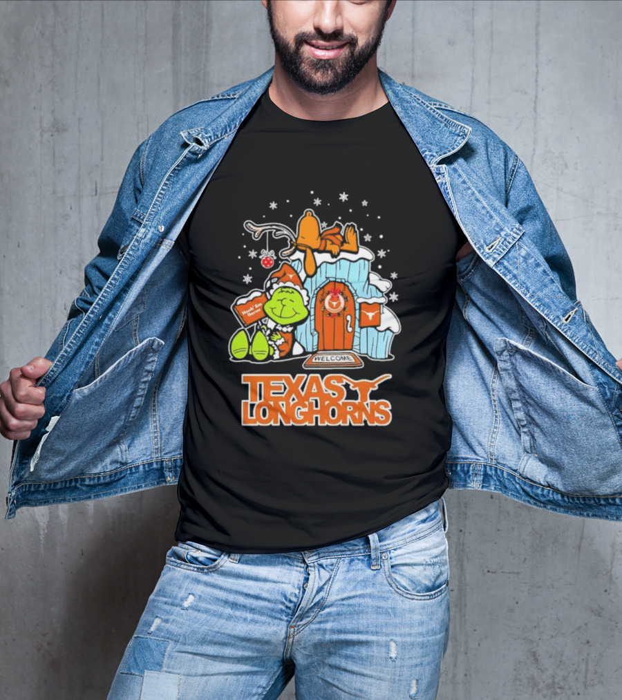 Peanuts Texas Longhorns Grinch Snoopy Merry Xmas Welcome T-Shirt