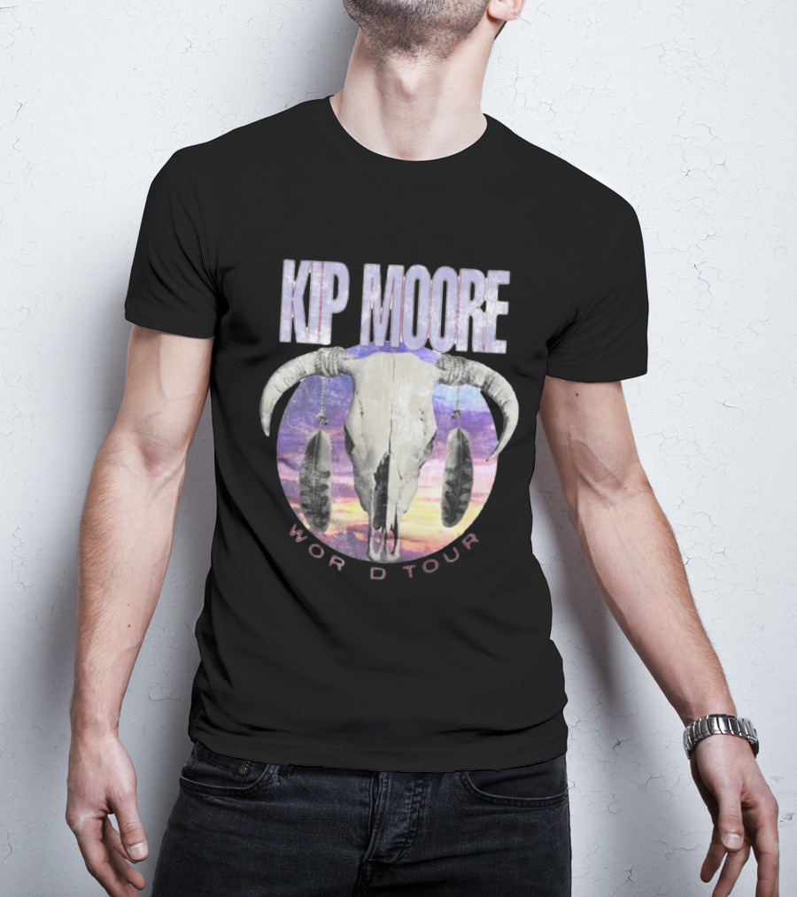 Kip Moore World Tour Bull Skull Feathers T-Shirt