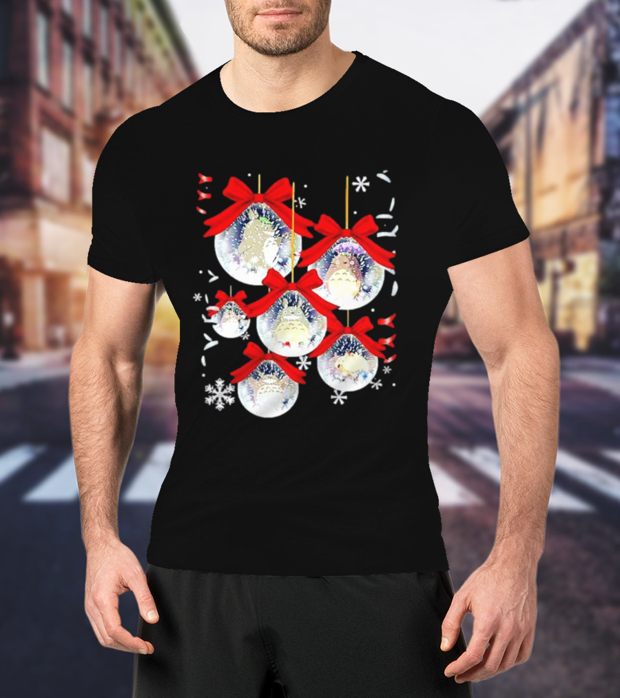 Totoro Chibi Christmas Ornaments With Snowflakes And Red Bows T-Shirt