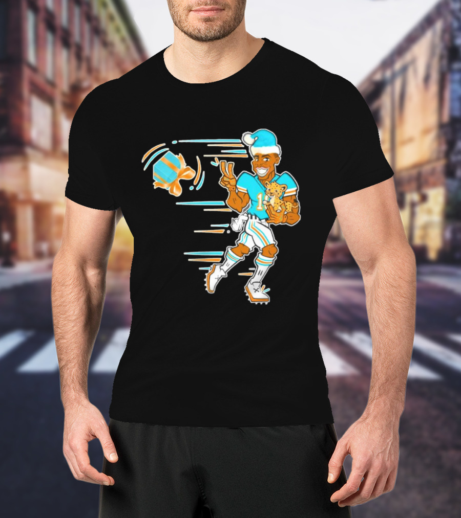Tyreek Hill Cheetah Claus Football Holiday Player With Cheetah And Santa Hat T-Shirt
