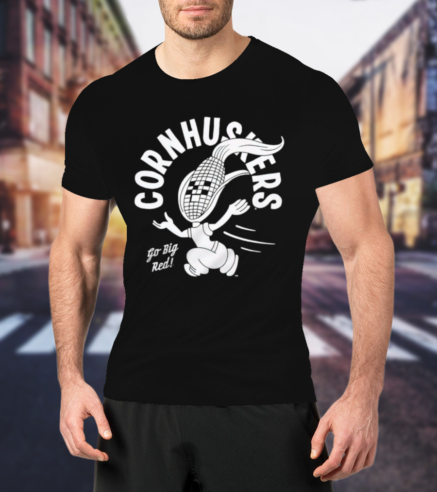Cornhuskers Go Big Red Retro Mascot Character T-Shirt