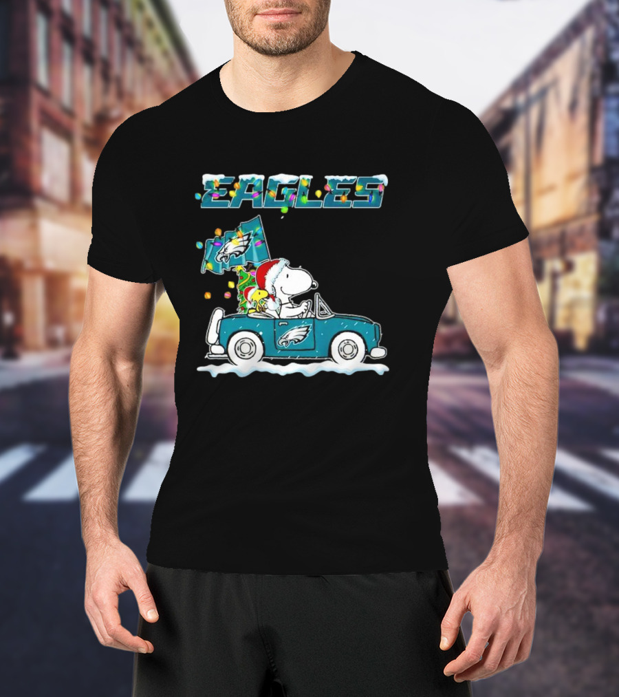 Eagles Snoopy Woodstock Christmas Driving Philadelphia Car T-Shirt