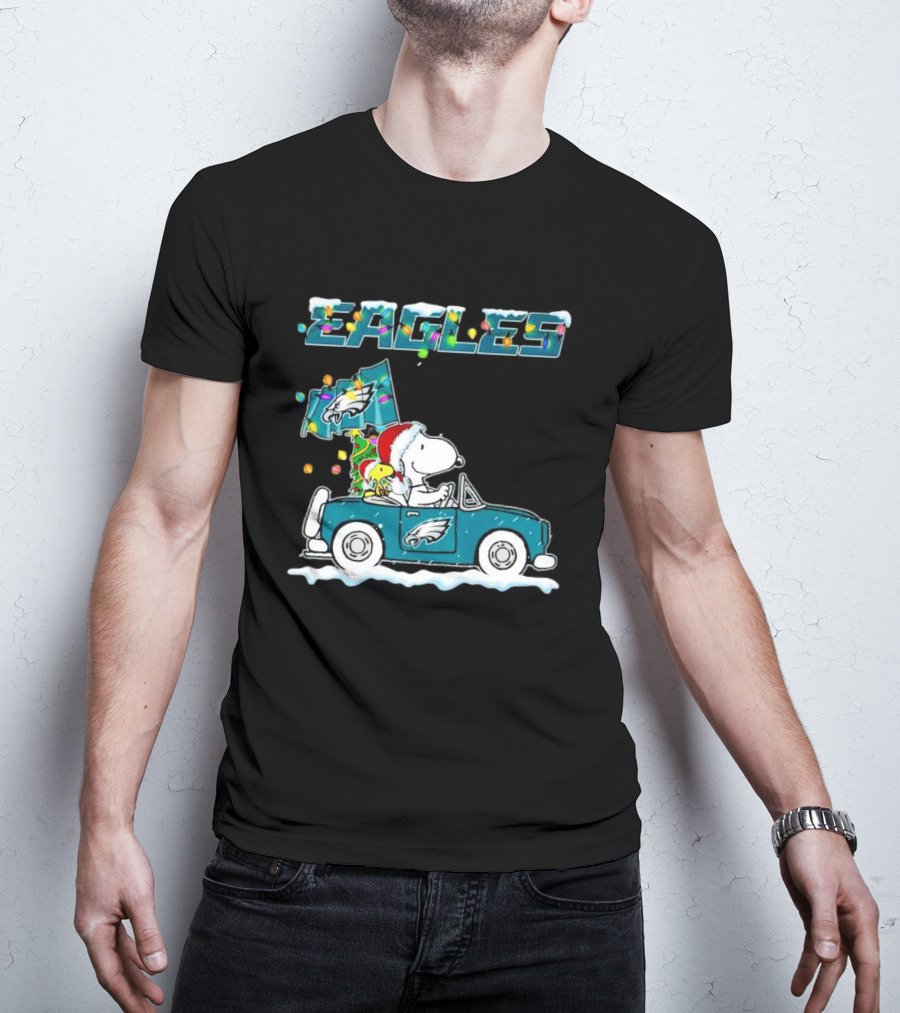 Eagles Snoopy Woodstock Christmas Driving Philadelphia Car T-Shirt