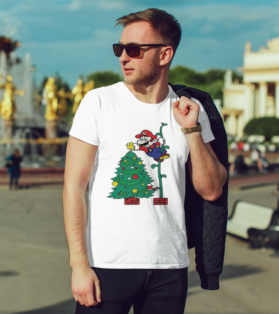 Super Mario Decorating Christmas Tree With Power-Up Star And Brick Blocks T-Shirt