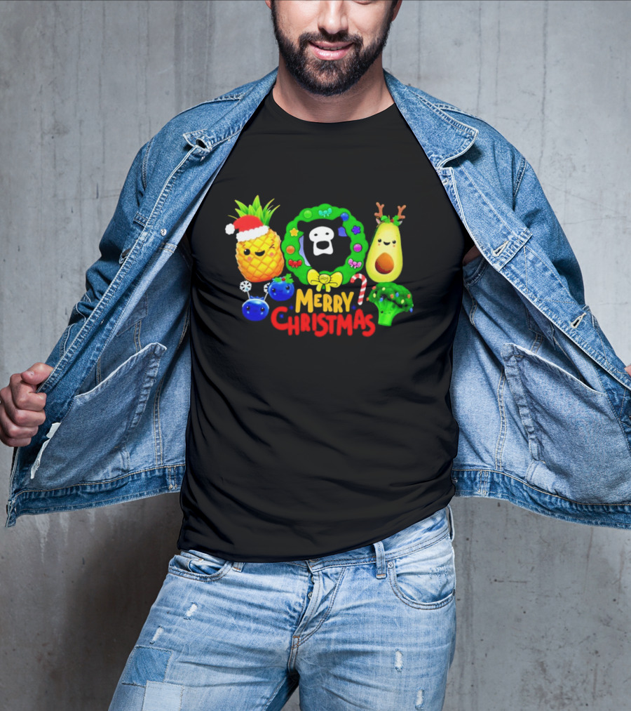 Hey Bear Sensory Merry Christmas Pineapple Avocado Broccoli Wreath T-Shirt