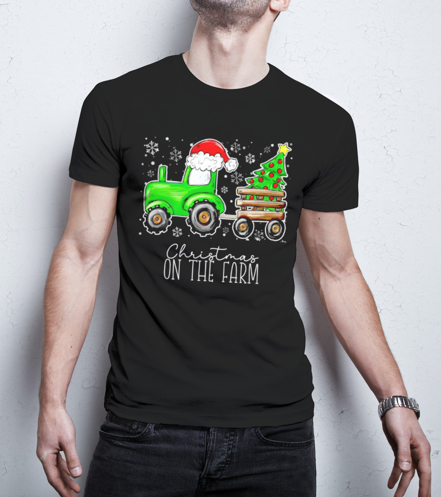 Christmas On The Farm Tractor Trailer Christmas Tree T-Shirt