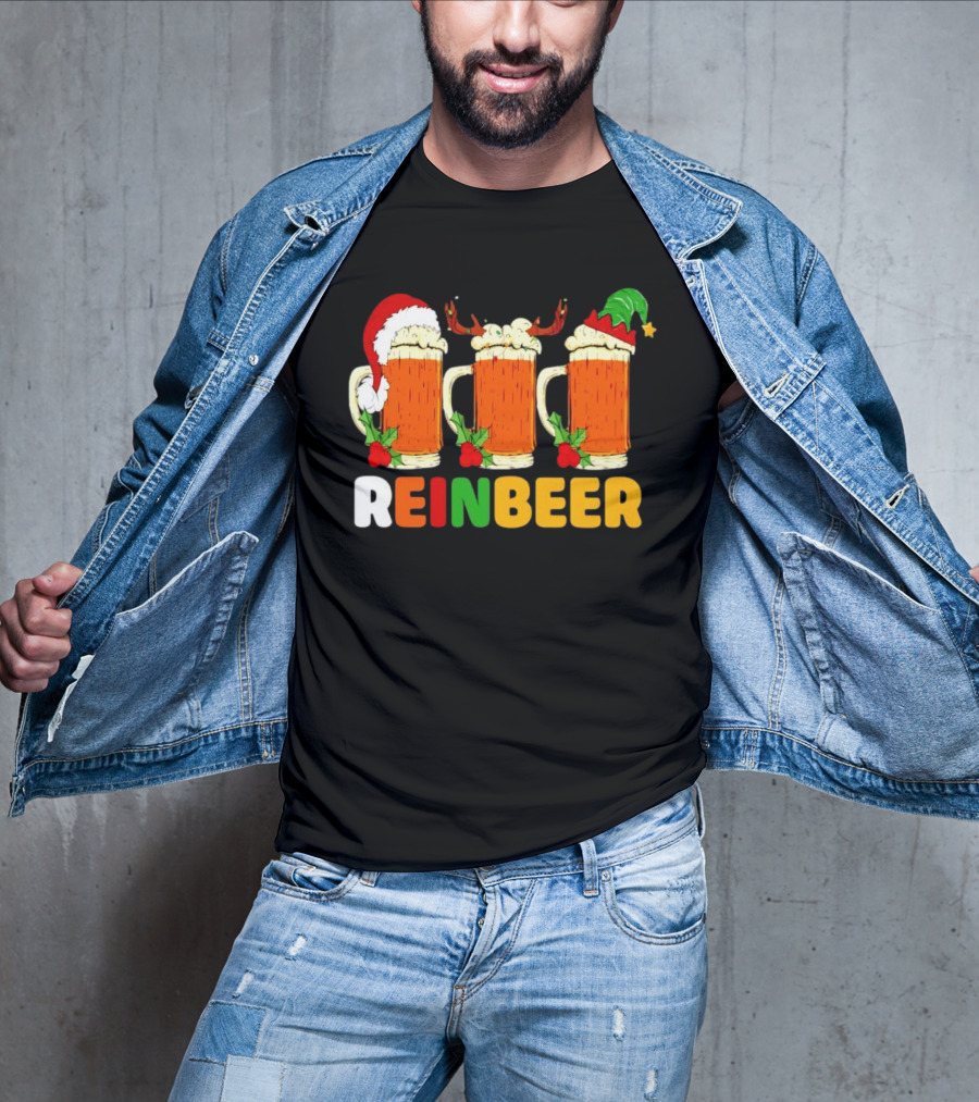 Reinbeer Merry Christmas Funny Beer Mugs With Santa And Elf Hats And Reindeer Antlers T-Shirt