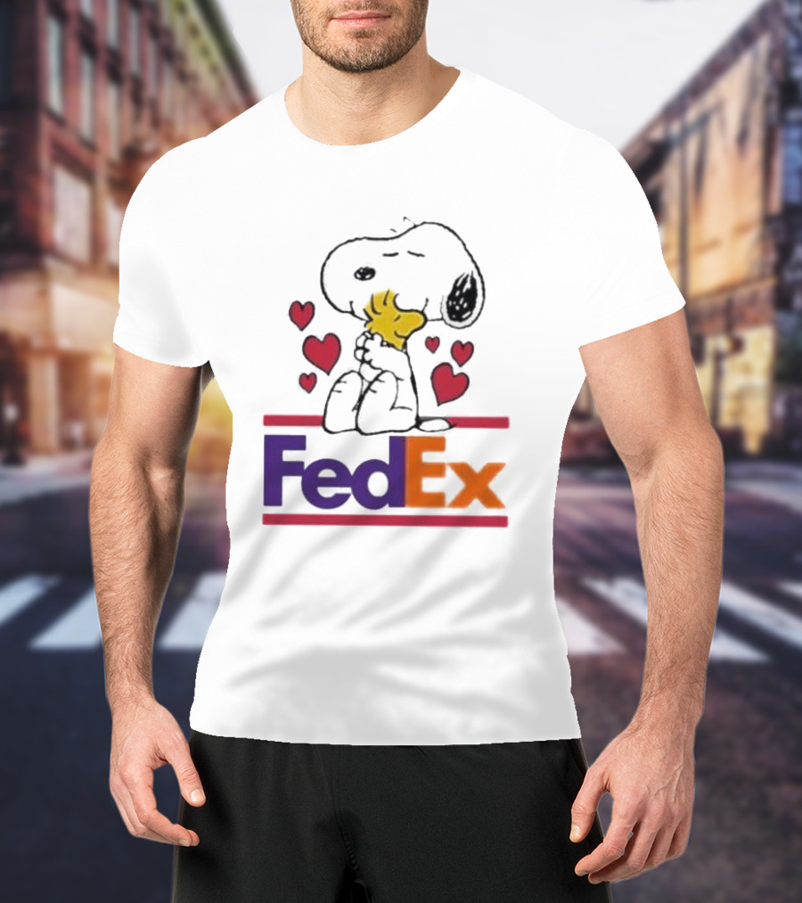 Snoopy Woodstock Hugs Hearts FedEx T-Shirt