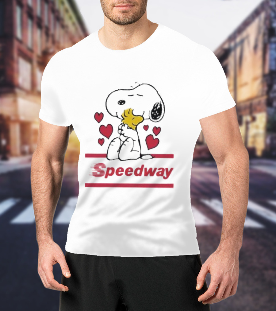 Snoopy Holding Woodstock Surrounded By Hearts Speedway T-Shirt