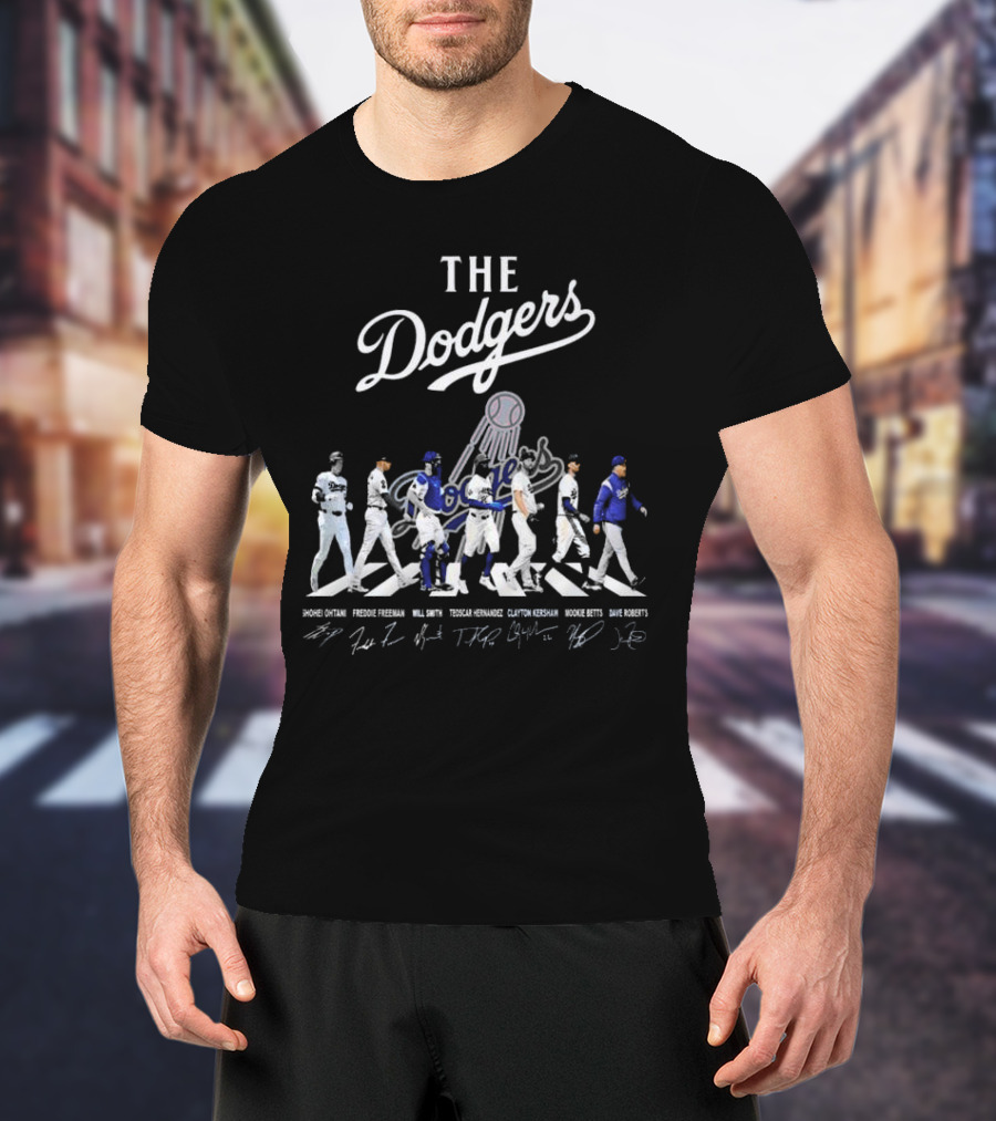 The Dodgers Shohei Ohtani Freddie Freeman Will Smith Trayce Thompson Clayton Kershaw Mookie Betts Dave Roberts Signatures T-Shirt