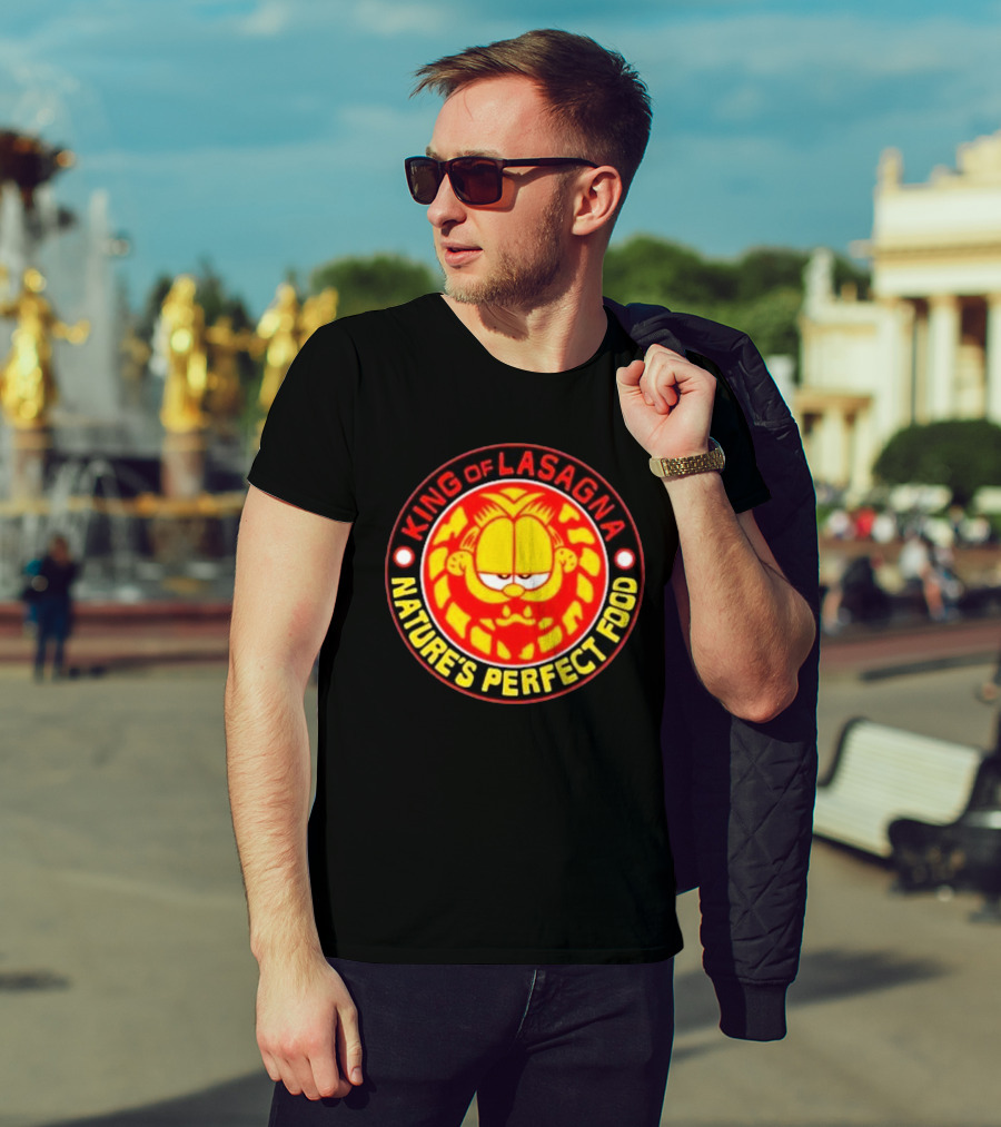 King Of Lasagna Nature's Perfect Food Garfield Emblem T-Shirt