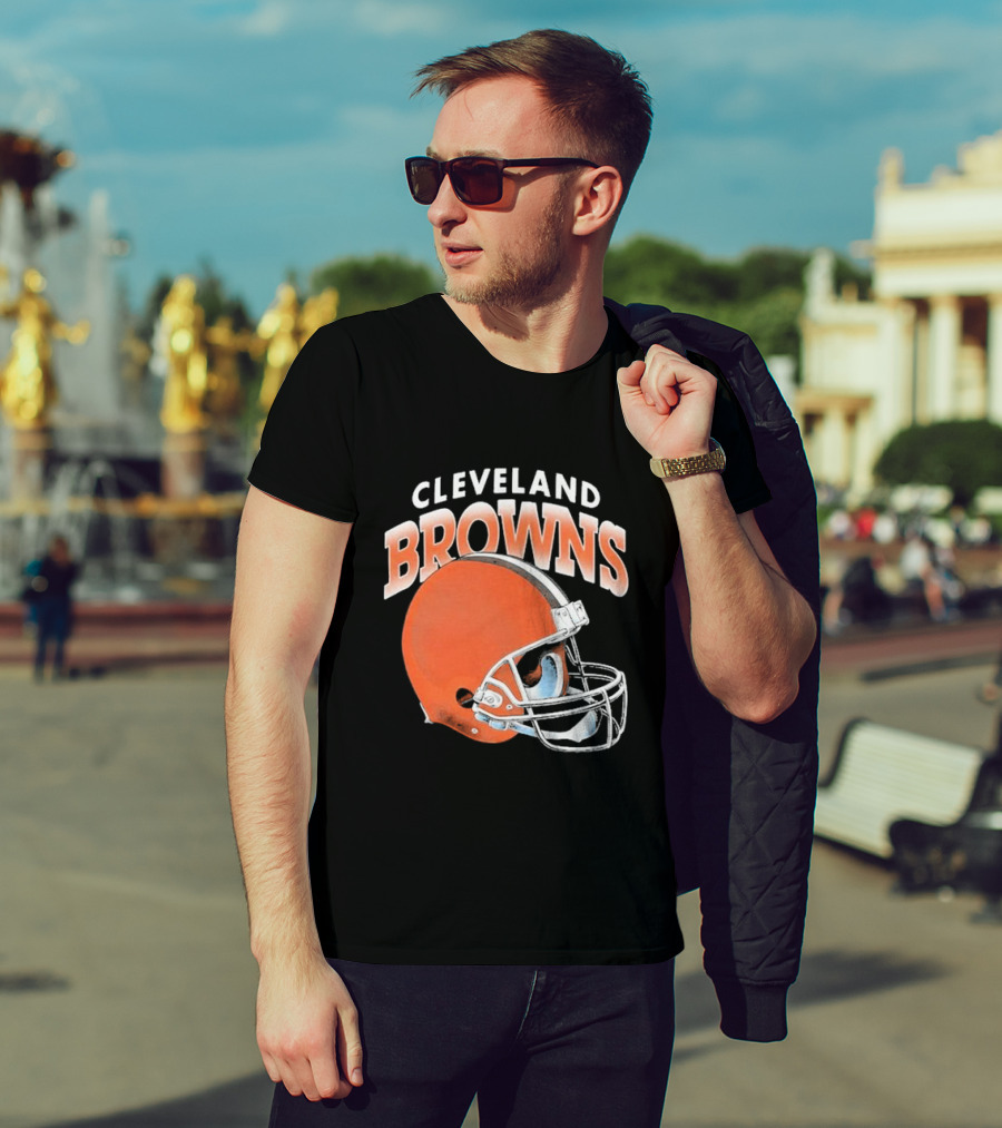 Cleveland Browns Helmet Logo Gradient T-Shirt