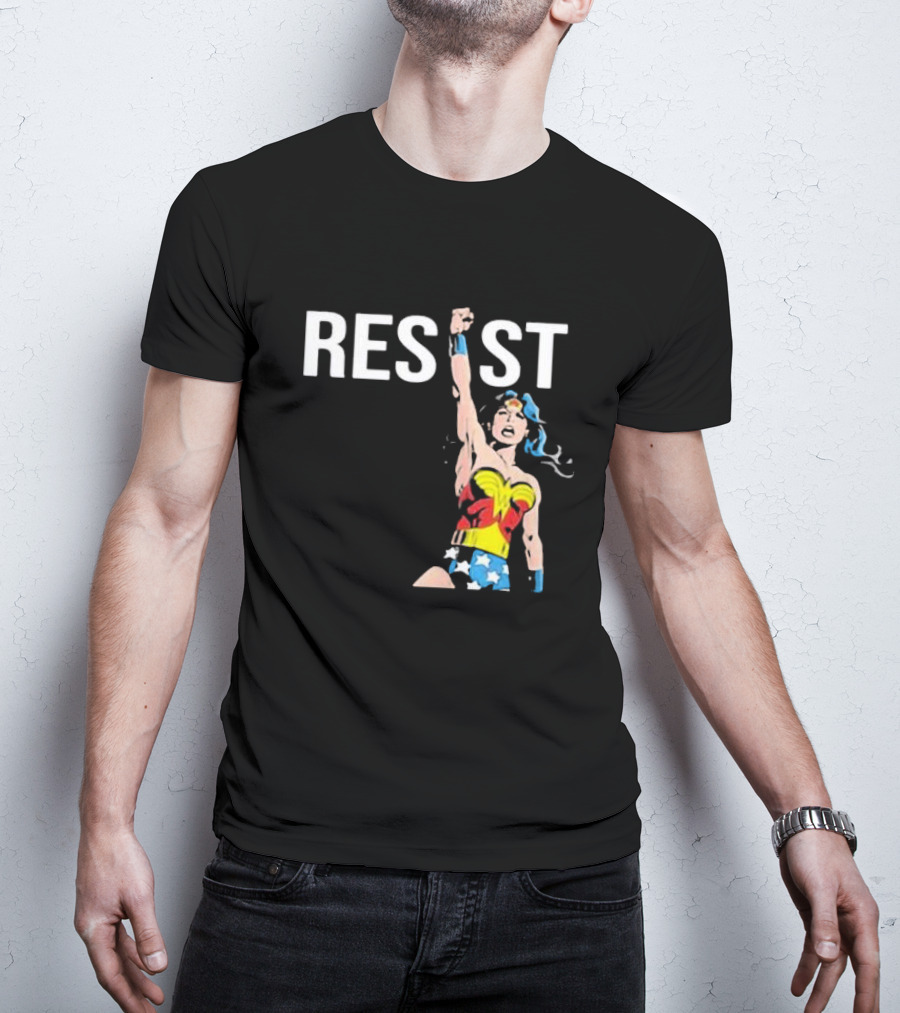 Wonder Woman Resist Power Iconic Fist Uplift T-Shirt