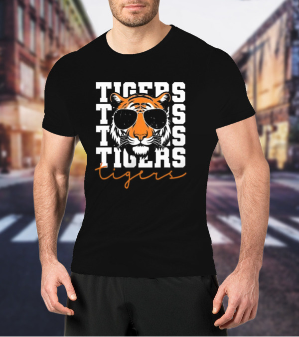 Tigers Sunglasses Cool Athletic T-Shirt