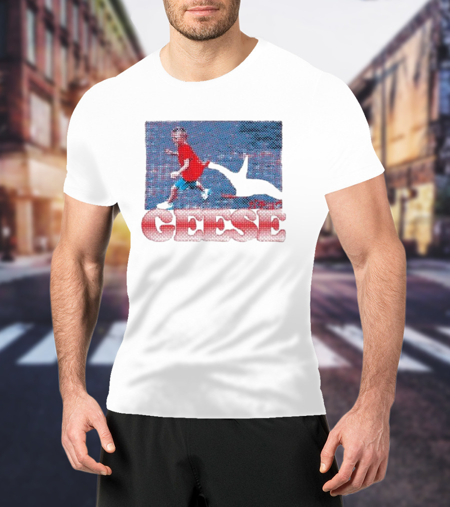 Geese Goose Bite Chase Red Shirt Kid Oval Open Mouth T-Shirt