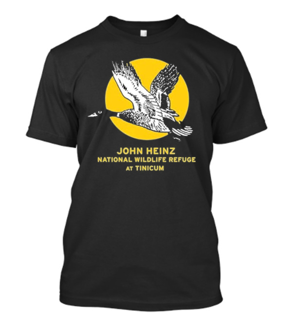JOHN HEINZ NATIONAL WILDLIFE REFUGE AT TINICUM FLYING GOOSE SILHOUETTE WITH YELLOW SUN BACKGROUND T-Shirt